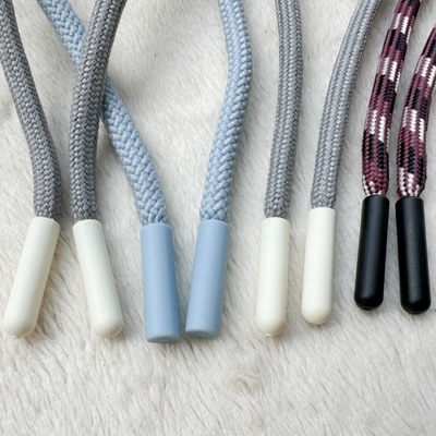 70cm Ziehen Sie String Cord mit Kunststoff Spitzen Schuh Spitze für Kleidung oder Schuhe