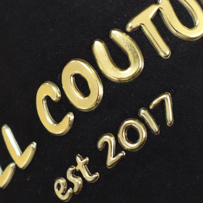 Hochfrequente geprägte Kleidung TPU Silikon-Brief-Logo-Etikett Custom 3D gedruckte TPU-Pflaster Wärmeübertragung TPU-Logo für Kleidung