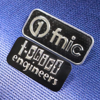 Aufbügelbare TPU-Wärmeübertragungspatches Hersteller, kundenspezifisch bedrucktes 3D-geprägtes TPU-Wärmeübertragungsetikett für T-Shirts