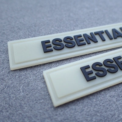 Weißes transparentes PVC Matte Logo Rubber Clothing Labels