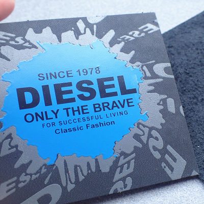 Silberne Folie Druck-Logo Straight Cut Leather Embossed bessert aus